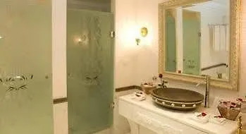 Tunisia Palace